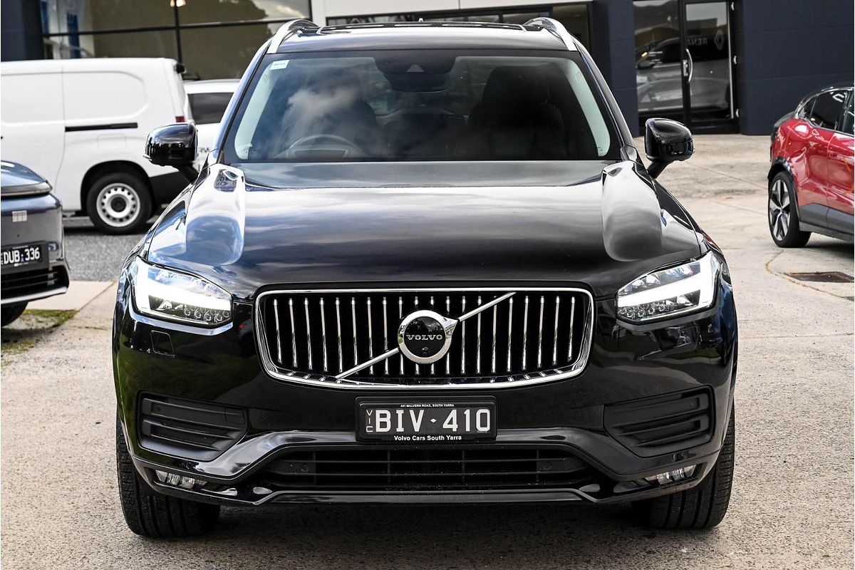 2020 Volvo XC90 T6 Momentum