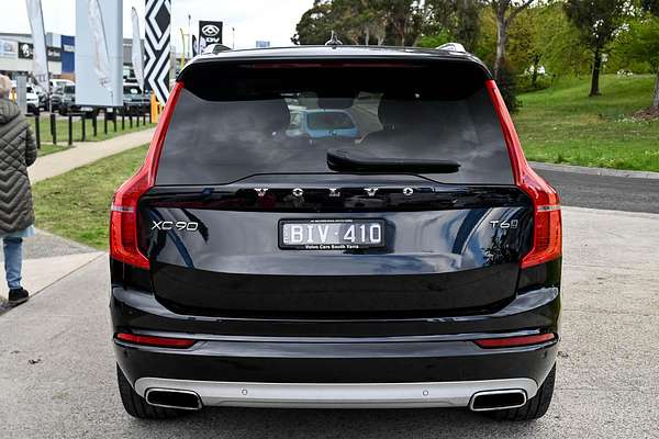 2020 Volvo XC90 T6 Momentum