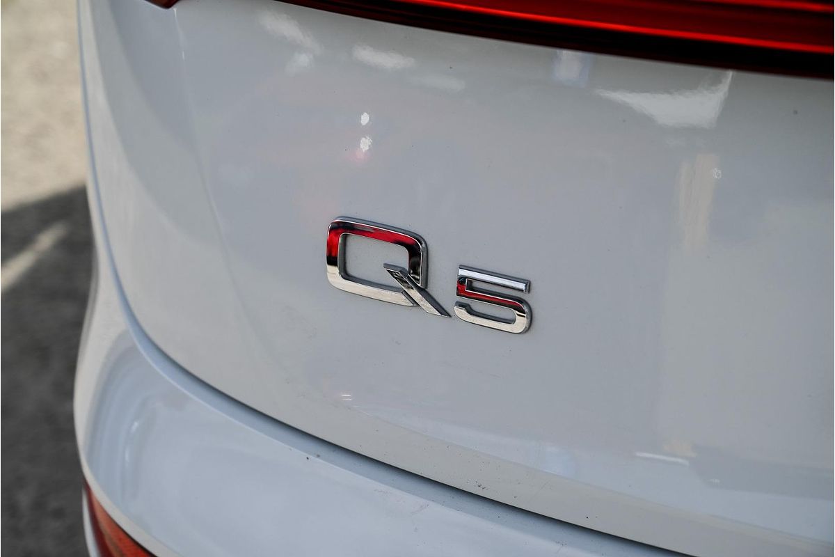 2019 Audi Q5 50 TDI sport FY