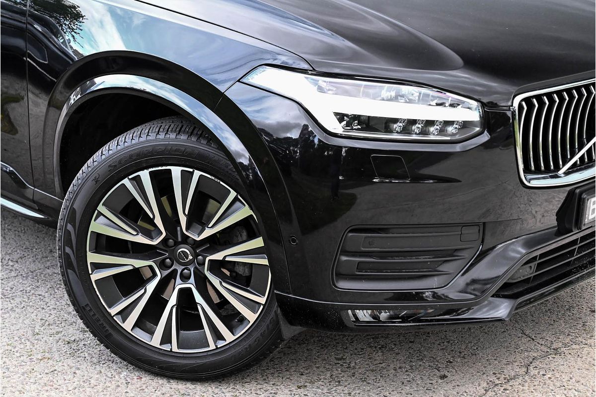 2020 Volvo XC90 T6 Momentum