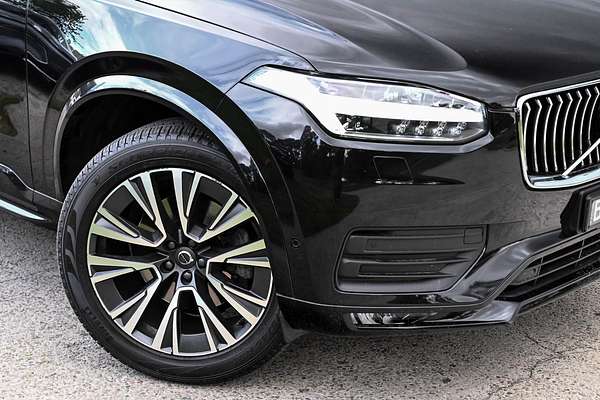 2020 Volvo XC90 T6 Momentum