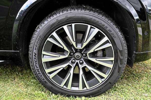 2020 Volvo XC90 T6 Momentum