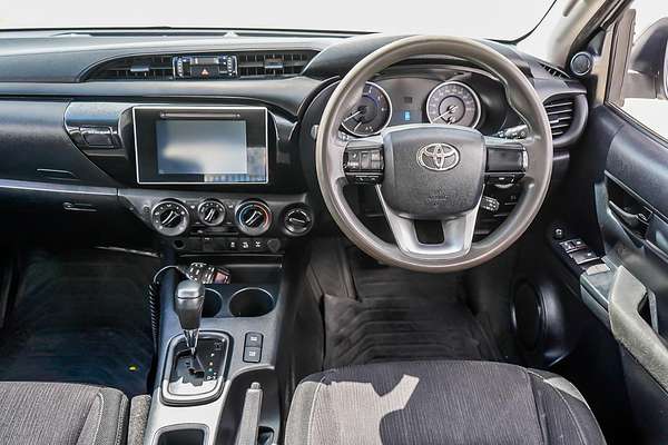 2018 Toyota Hilux SR GUN126R 4X4