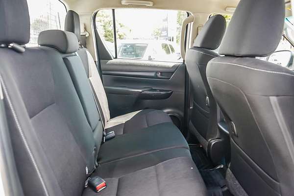 2018 Toyota Hilux SR GUN126R 4X4