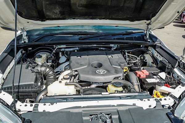 2018 Toyota Hilux SR GUN126R 4X4
