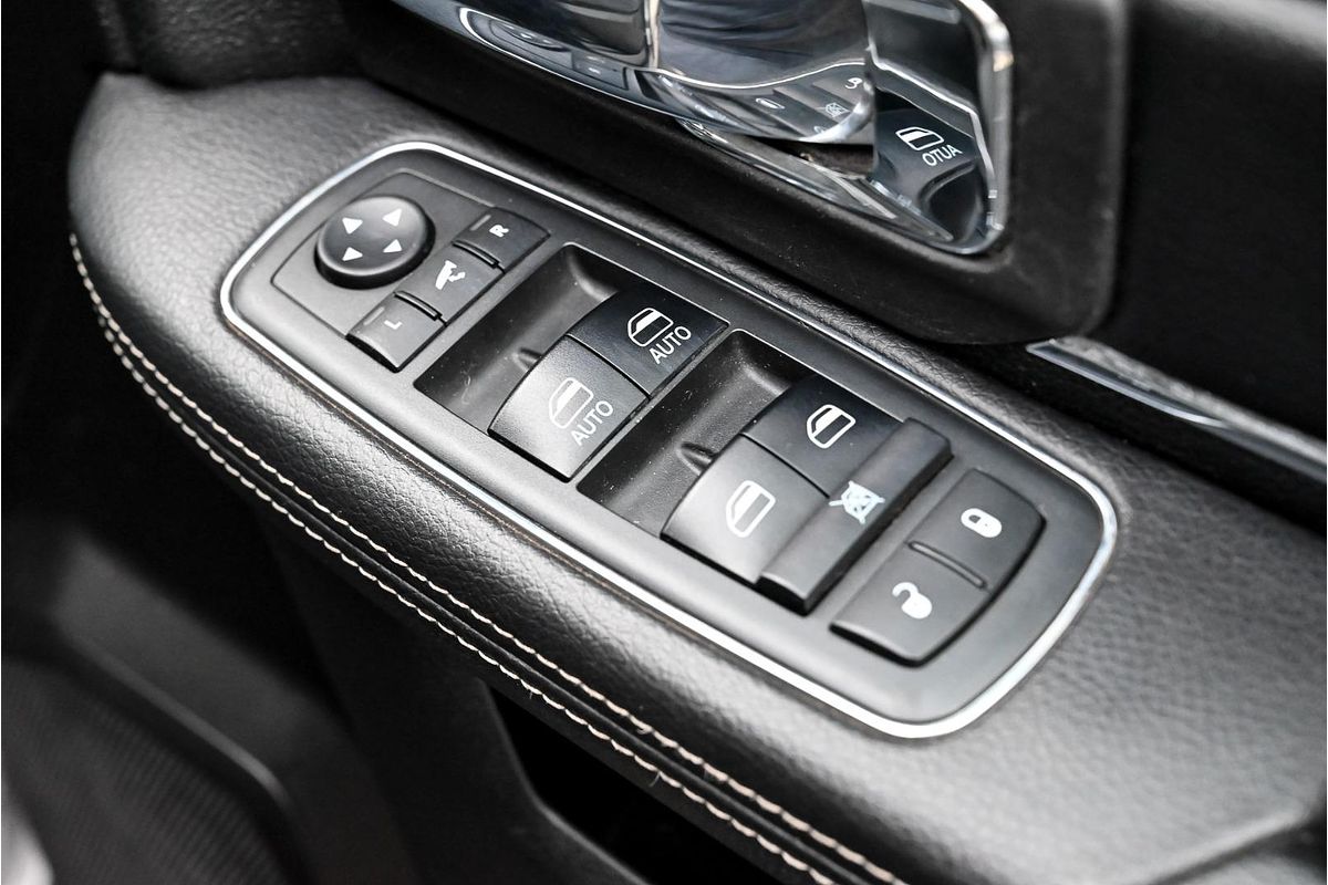 2019 RAM 1500 Laramie RamBox DS 4X4 SWB