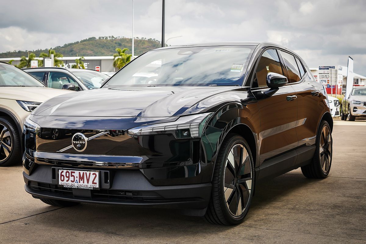 2024 Volvo EX30 Twin Motor Performance Ultra