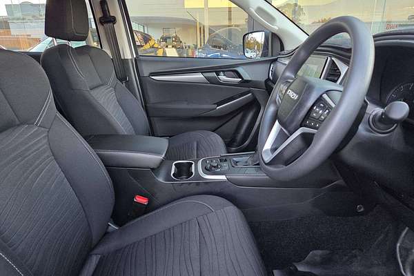 2024 Isuzu MU-X LS-M