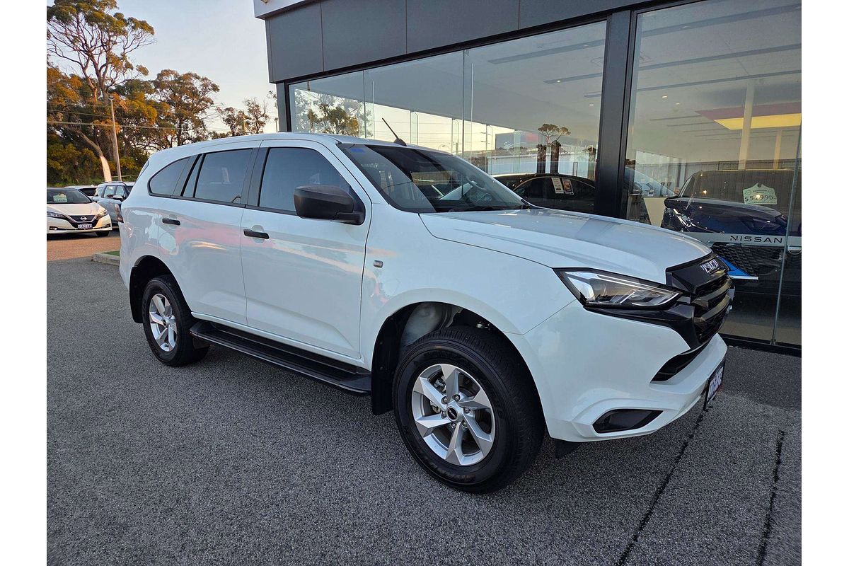2024 Isuzu MU-X LS-M