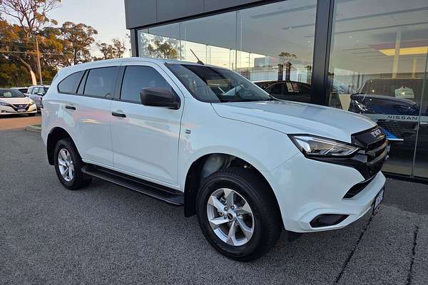 2024 Isuzu MU-X LS-M