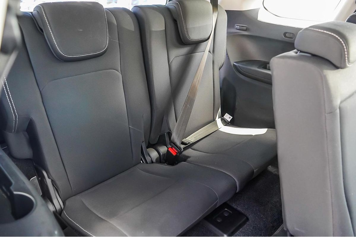 2022 Isuzu MU-X LS-M