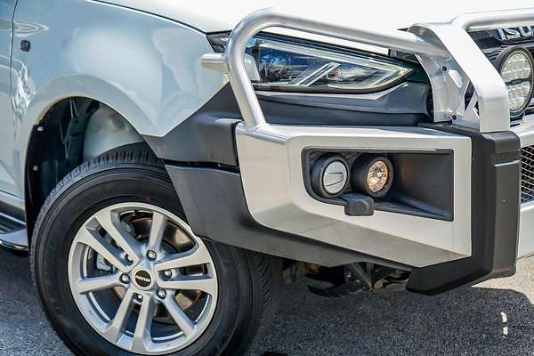 2022 Isuzu MU-X LS-M