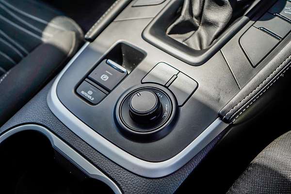 2022 Isuzu MU-X LS-M