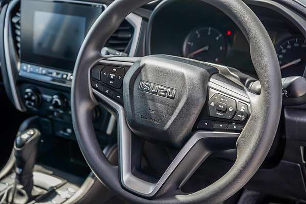 2022 Isuzu MU-X LS-M