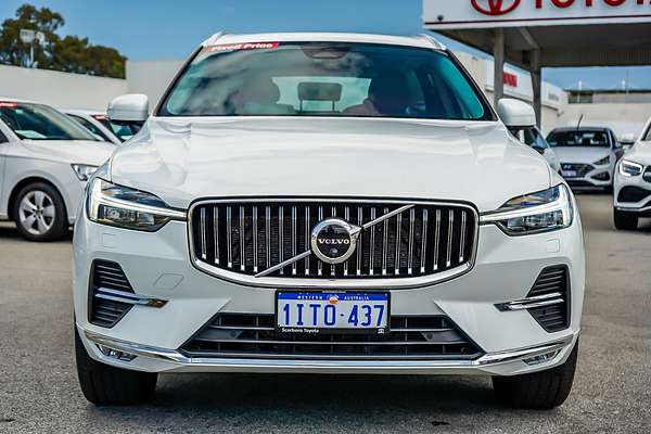 2022 Volvo XC60 Ultimate B5 Bright