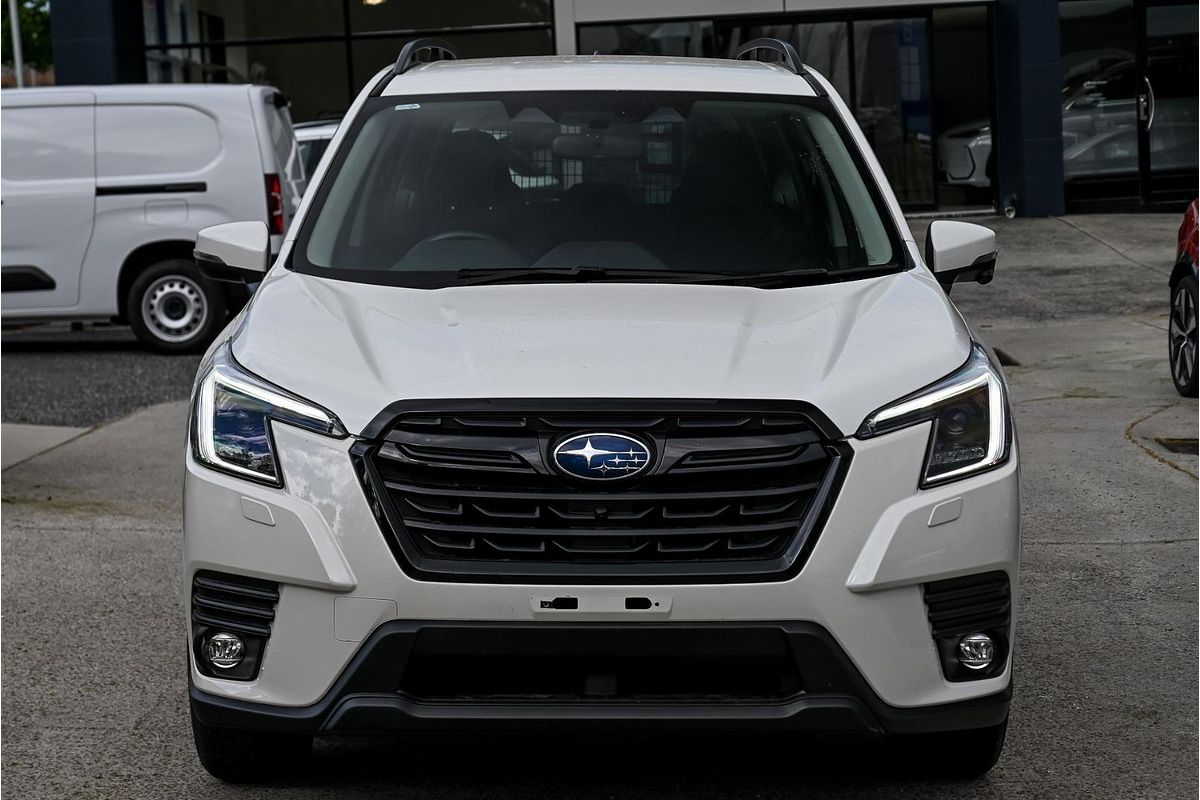 2023 Subaru Forester 2.5i Premium S5