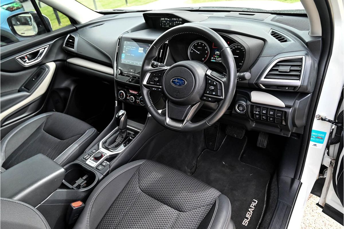 2023 Subaru Forester 2.5i Premium S5