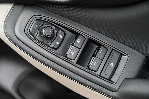 2023 Subaru Forester 2.5i Premium S5