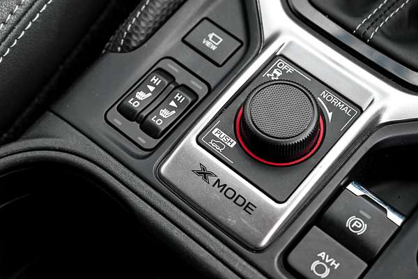 2023 Subaru Forester 2.5i Premium S5