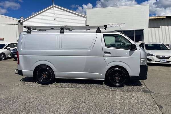 2011 Toyota Hiace TRH201R LWB