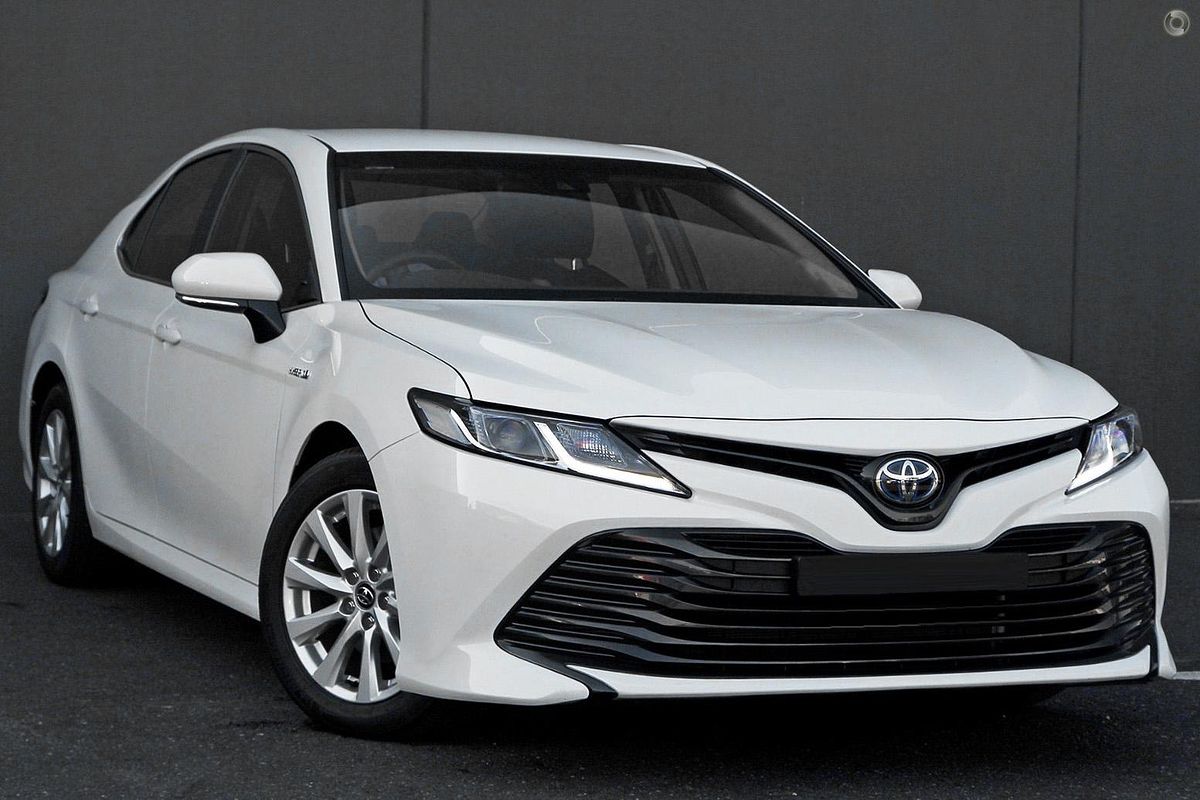 2020 Toyota Camry Ascent AXVH70R
