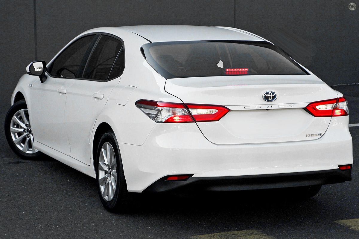 2020 Toyota Camry Ascent AXVH70R