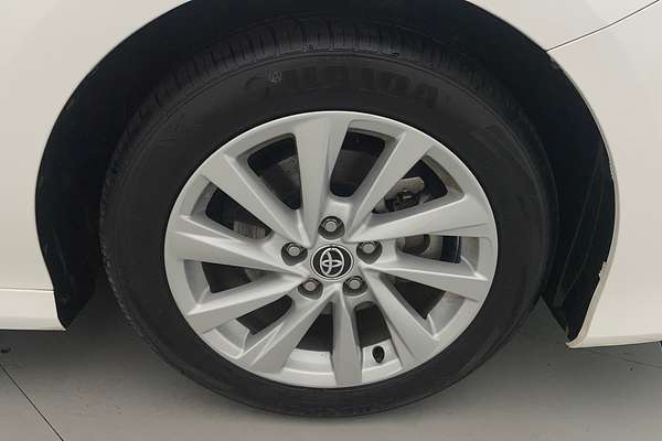 2022 Toyota Camry Ascent AXVH70R