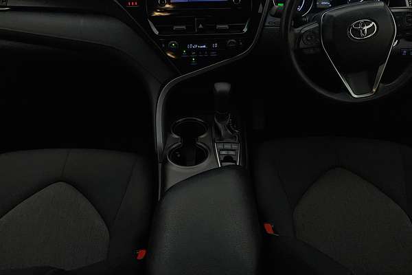 2022 Toyota Camry Ascent AXVH70R