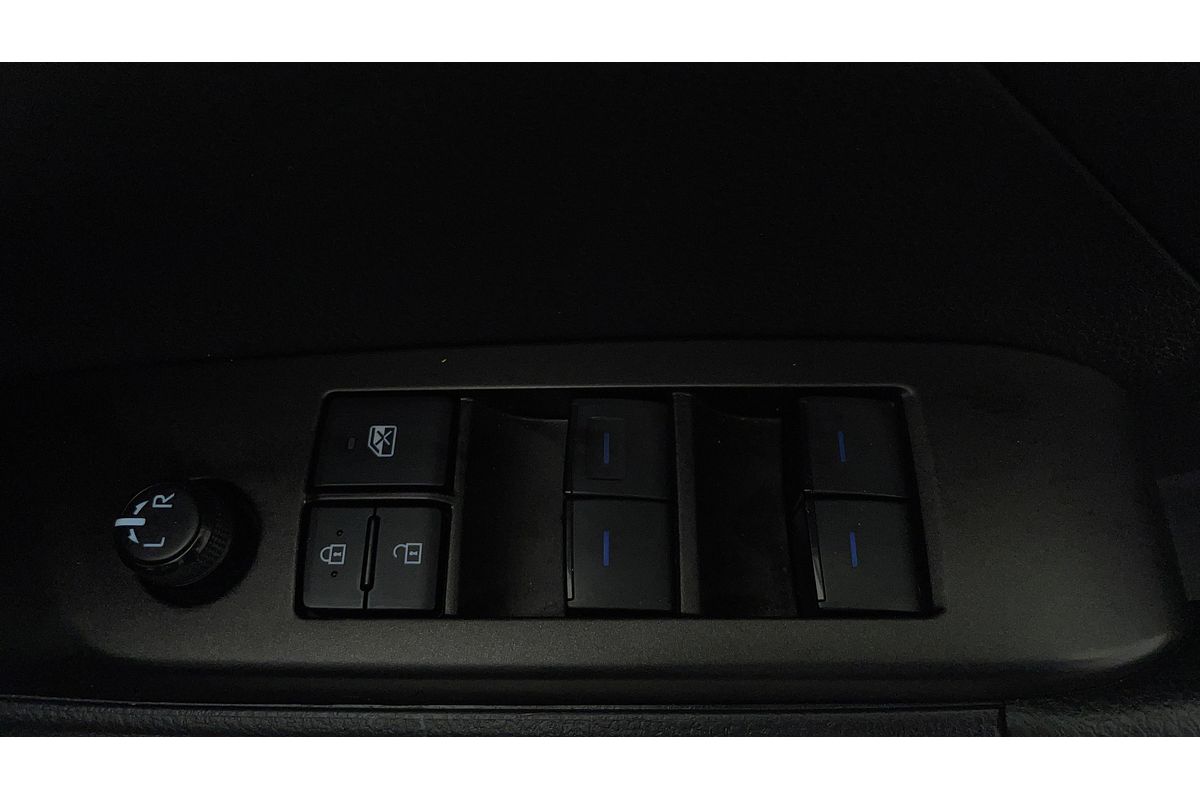 2022 Toyota Camry Ascent AXVH70R