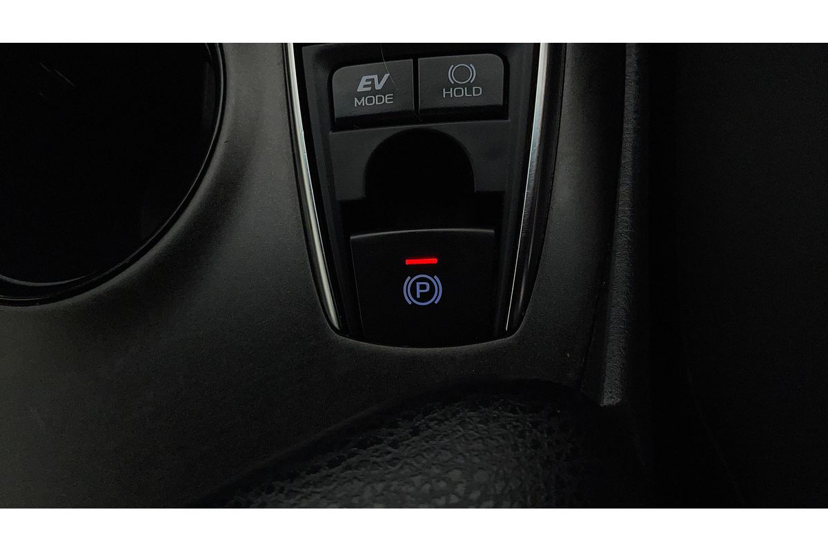 2022 Toyota Camry Ascent AXVH70R