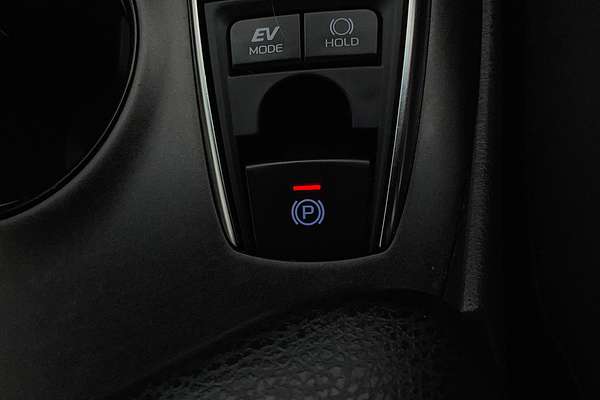 2022 Toyota Camry Ascent AXVH70R