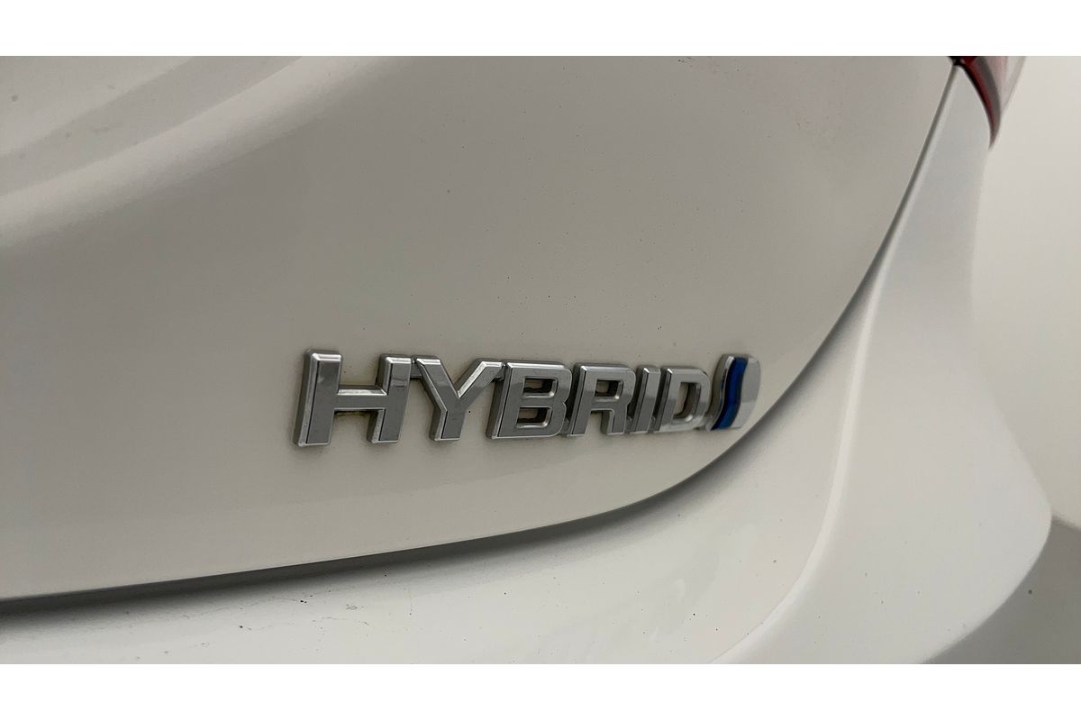 2020 Toyota Camry Ascent AXVH71R