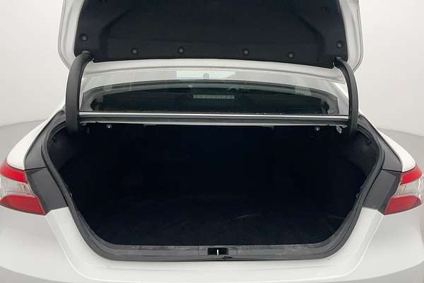 2020 Toyota Camry Ascent AXVH71R