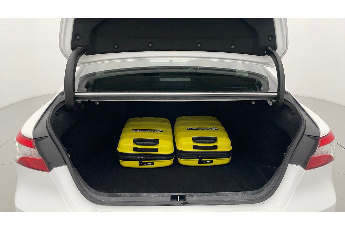 2020 Toyota Camry Ascent AXVH71R