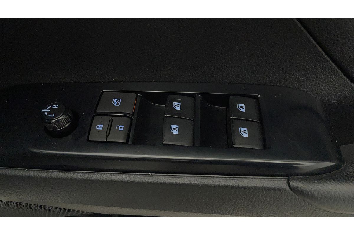 2020 Toyota Camry Ascent AXVH71R