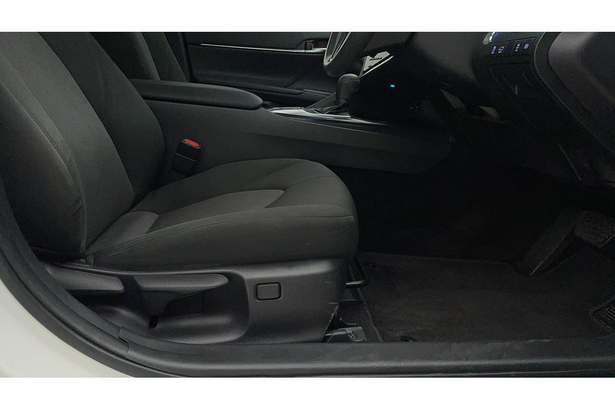 2020 Toyota Camry Ascent AXVH71R