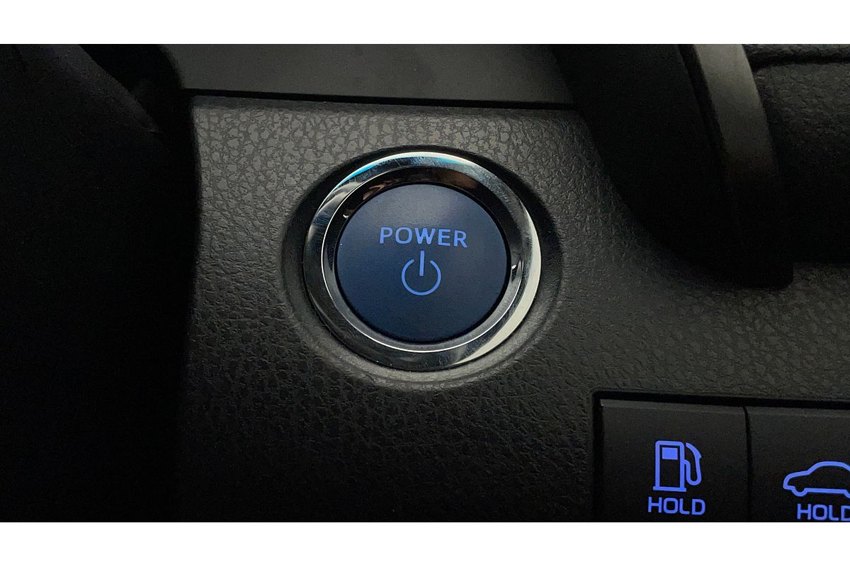 2020 Toyota Camry Ascent AXVH71R