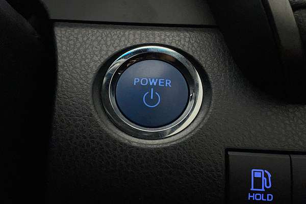 2020 Toyota Camry Ascent AXVH71R