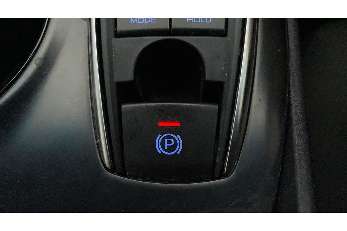 2020 Toyota Camry Ascent AXVH71R