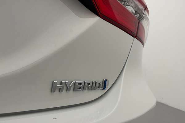 2020 Toyota Camry Ascent AXVH71R