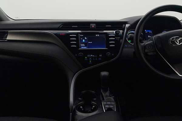 2020 Toyota Camry Ascent AXVH71R
