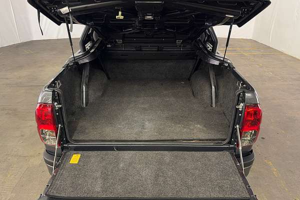 2019 Toyota Hilux Rogue GUN126R 4X4