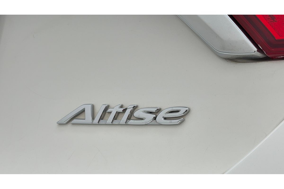 2017 Toyota Camry Altise ASV50R
