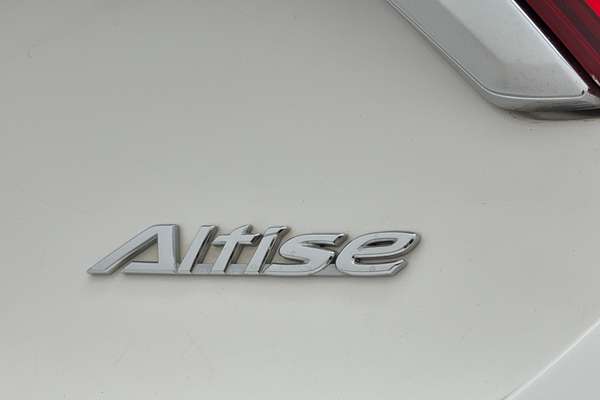 2017 Toyota Camry Altise ASV50R