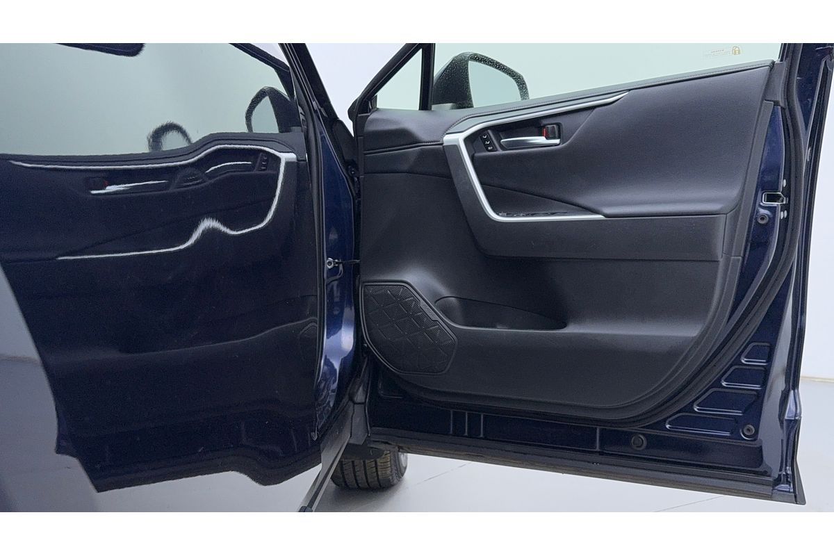 2020 Toyota RAV4 Cruiser AXAH54R
