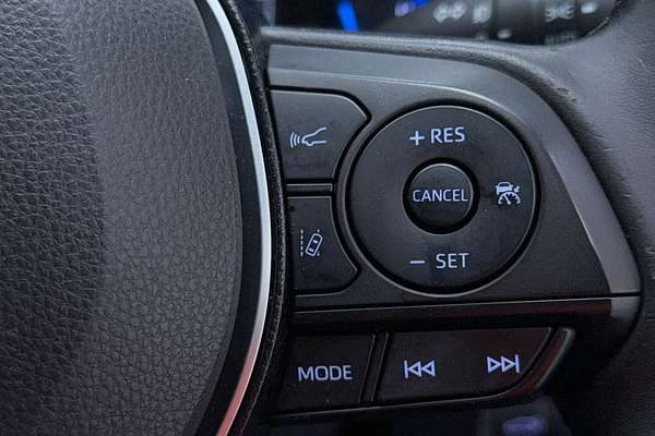 2020 Toyota RAV4 Cruiser AXAH54R