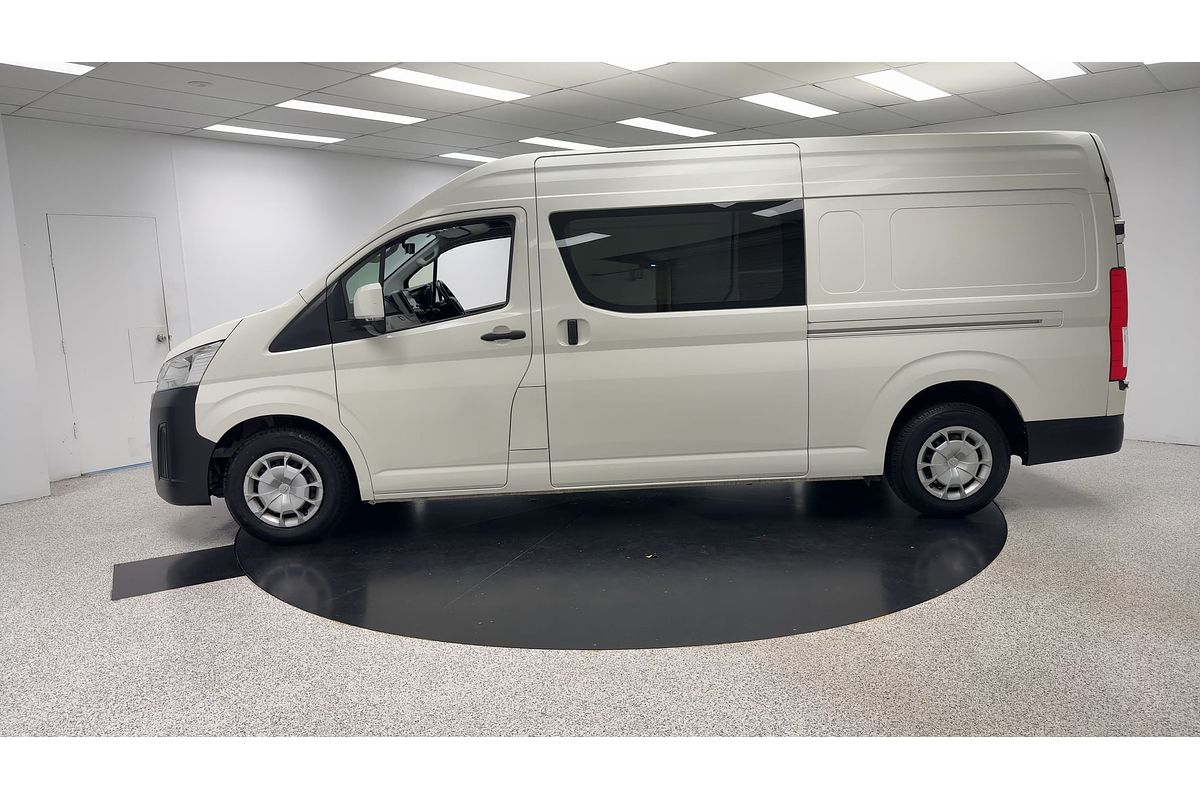 2022 Toyota Hiace Commuter GDH322R ELWB High Roof