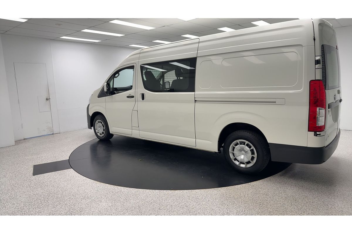 2022 Toyota Hiace Commuter GDH322R ELWB High Roof