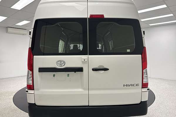 2022 Toyota Hiace Commuter GDH322R ELWB High Roof