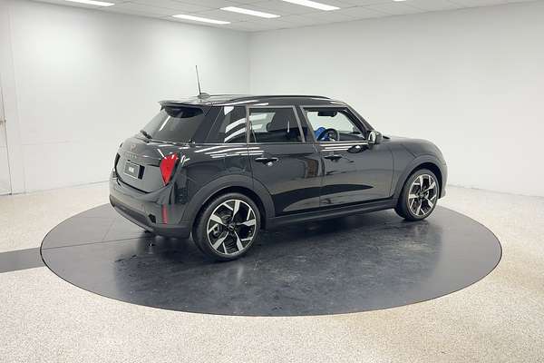 2025 MINI Cooper S Classic F65